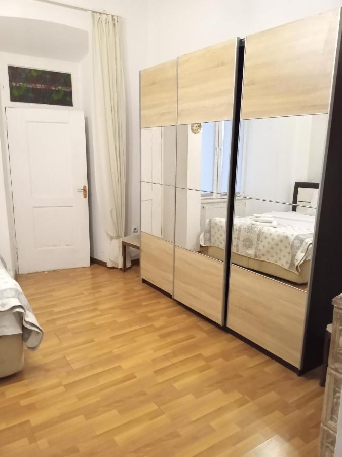 Winetorium Hotell Tbilisi Eksteriør bilde